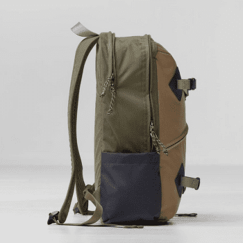 Plecak Fjällräven Vardag Backpack 17 Coal Black