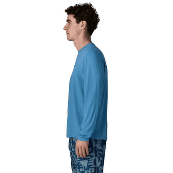 Koszulka z długim rękawem Patagonia LONG-SLEEVED CAP COOL DAILY SHIRT - BROADSHORT LOGO Men Shore Blue - Light Shore Blue X-Dye