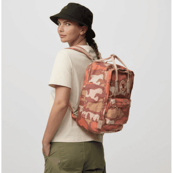 Plecak Fjällräven KANKEN GRAPHICS LAPTOP 15 Nimbus Blue-Hidden Animals