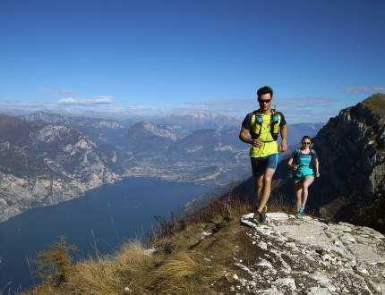 Jak wybrać odpowiednią odzież do biegania?