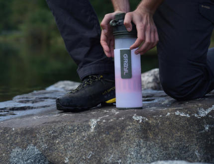 Jak oczyszczać i filtrować wodę w dziczy: kilka wskazówek